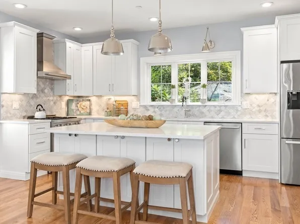 116 Main St #5, Gloucester, MA 01930