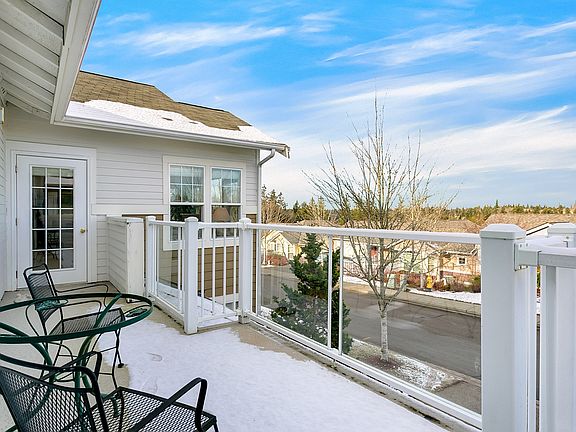 5th image of 22526 SE 45th Pl #2655