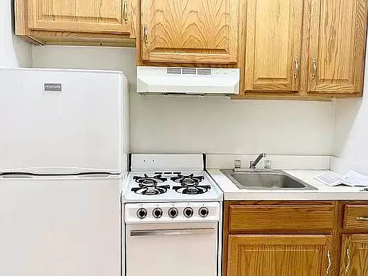 Rented by Compass | media 2