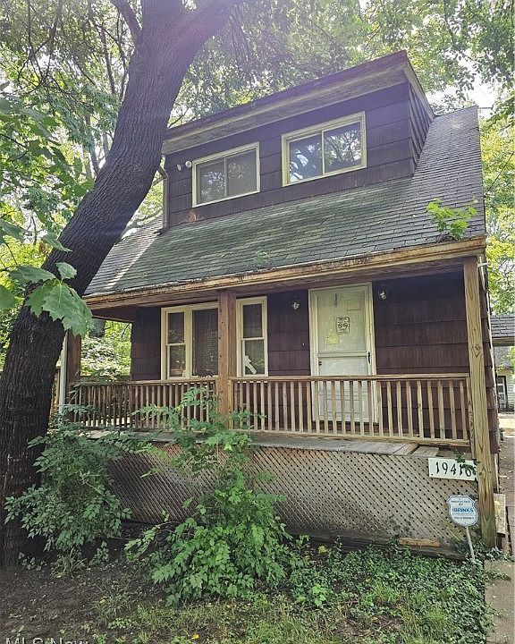 1st image of 19416 Nyack Ct