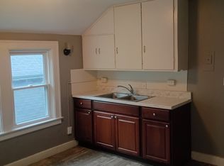 912 Hall St SE, Grand Rapids, MI 49507