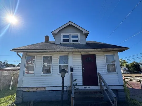 10902 Gay Ave, Cleveland, OH 44105