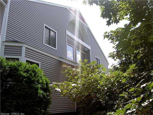 1st image of 1102 Mill Pond Dr
