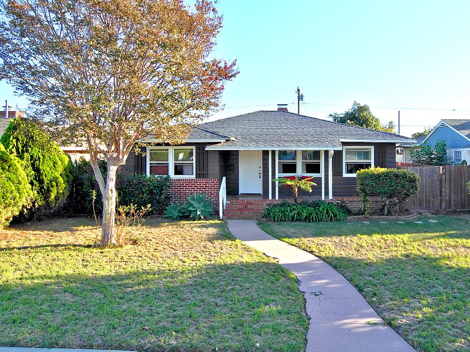 1st image of 530 W Beverly Dr