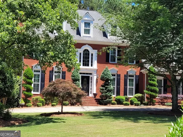 100 Cheshire Chase, Fayetteville, GA 30215
