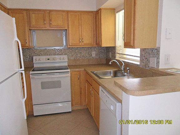 4th image of 7670 Westwood Dr APT 703