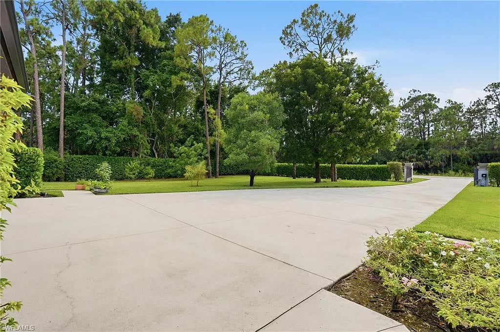2 bed, 2.0 bath, 1000 sqft, $4,000 — Photo 3