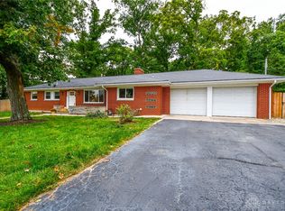 7821 Lois Cir, Dayton, OH 45459