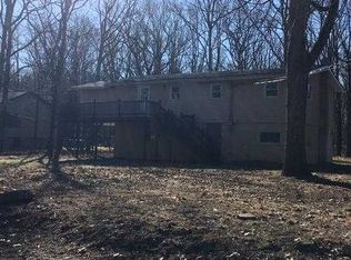 30 Jay Peak Ln, Zion Grove, PA 17985