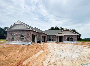 1215 Maplehurst St, Decatur, AL 35603