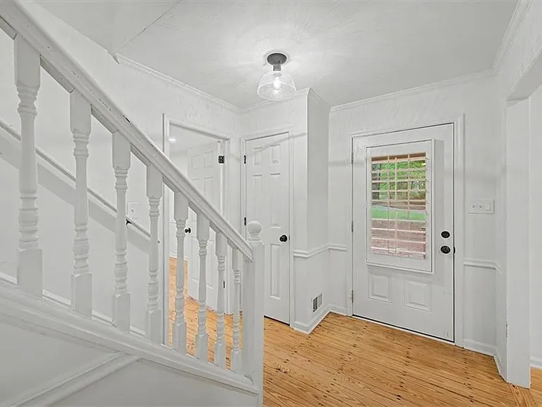 3868 Emerson St — Photo 6