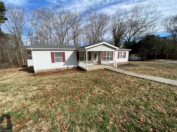 670 Factory St, Ronda, NC 28670