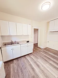 36 Prospect Street, #1A