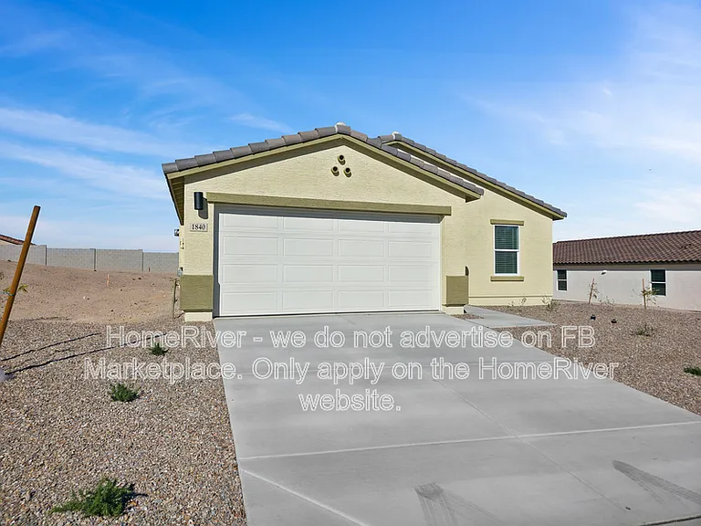 1780 Yance Dr — Photo 2
