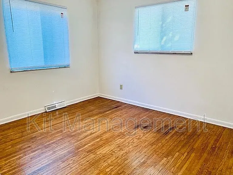 5223 Jackman Rd — Photo 7