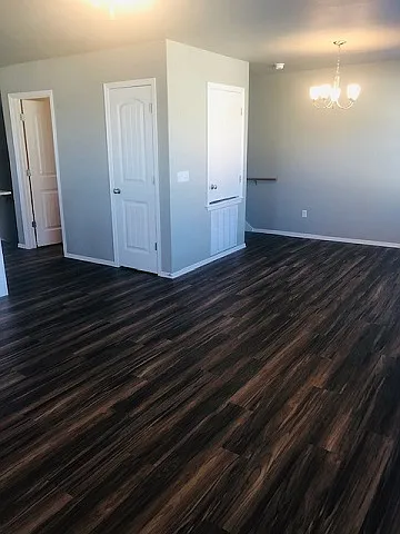 2809 W Blackstone Xing — Photo 4