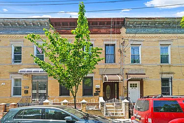 59-13 Norman Street  image 1 of 28