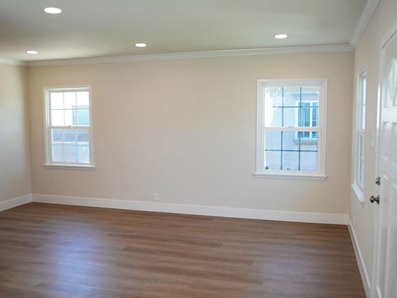 2nd image of 10614 Floral Dr