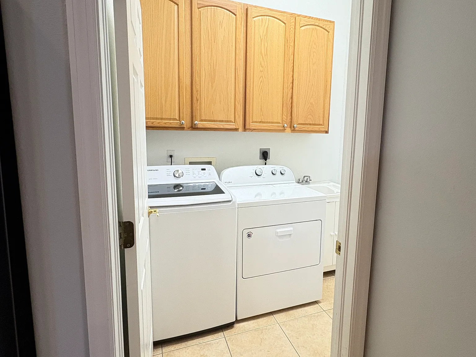 9741 Las Casas Dr — Photo 3