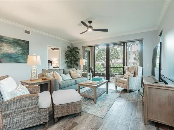 (undisclosed Address), NAPLES, FL 34102