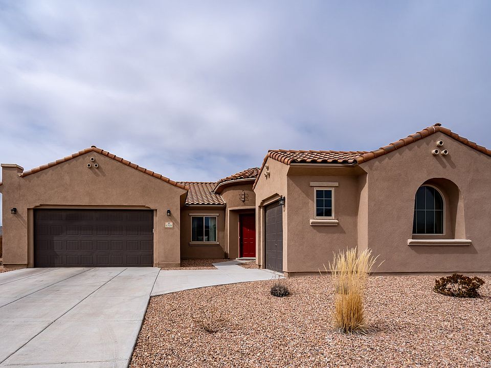 1st image of 4706 Las Plazuelas
