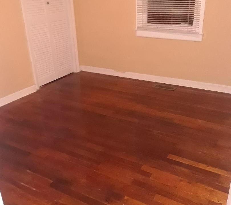 2nd image of 1060 Jones Dr