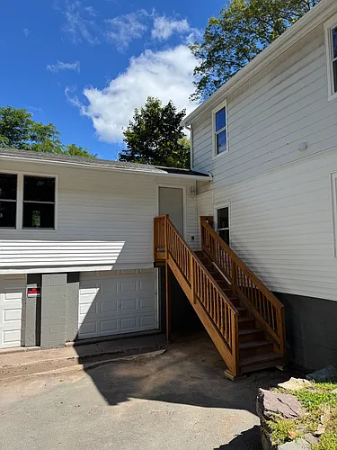 19 Starr Ave Photo 1