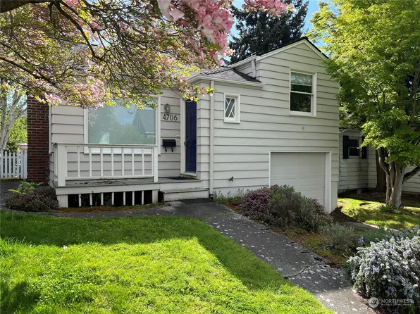 4706 36th Avenue NE, Seattle, WA 98105