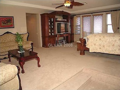 3rd image of 216 Piazza Del Verano St