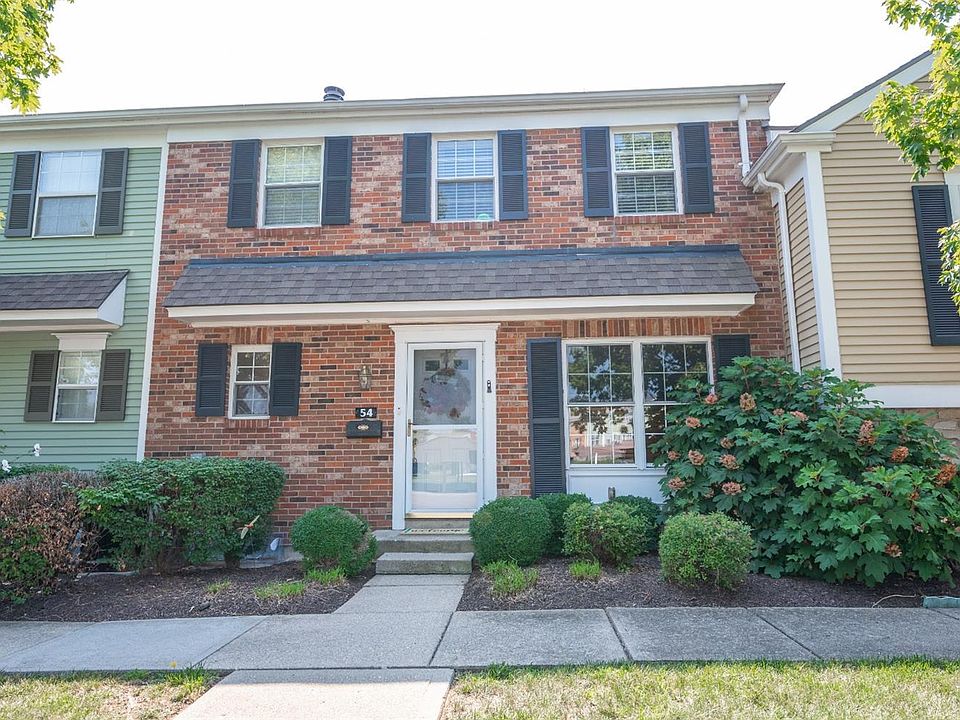 1st image of 54 Applewood Dr #54