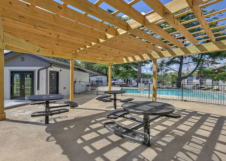 912 Winthorne Dr #2 — Photo 9
