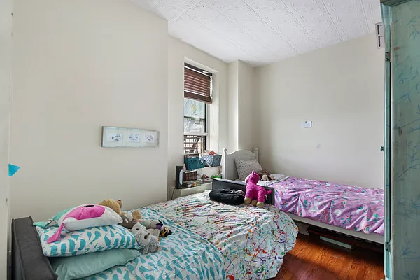 Rented by Compass | media 11