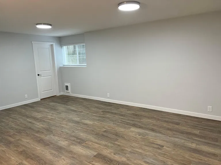19215 15th Ave NE #3 — Photo 18