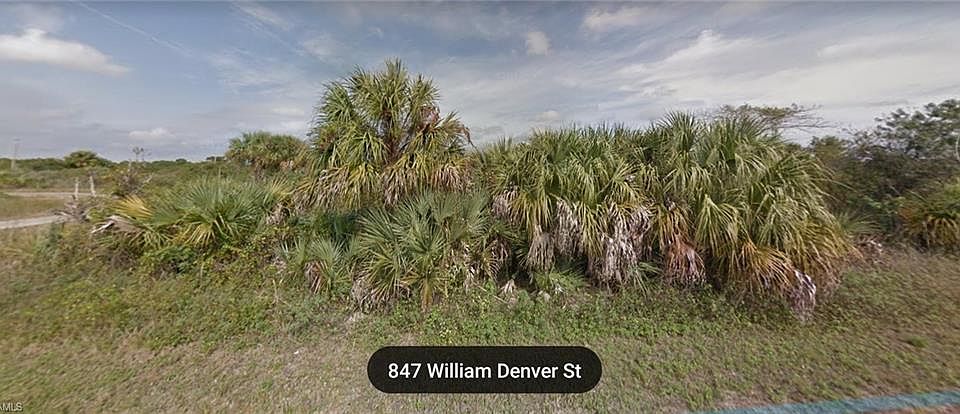2nd image of 847 William Denver St E