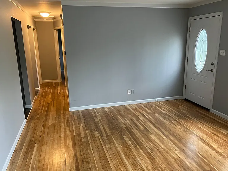 213 W Pitman St — Photo 62