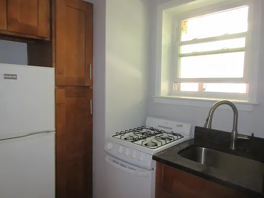 Rented by Gilbert Perez, LREB | media 7