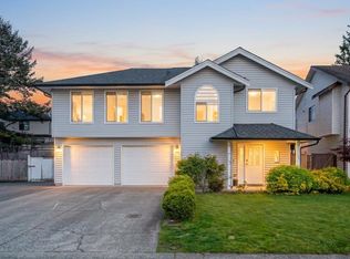 2706 Mitchell St, Abbotsford, BC V2T 5G4