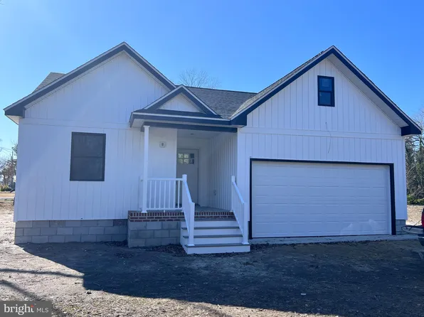 202 Railroad Ave, Hurlock, MD 21643