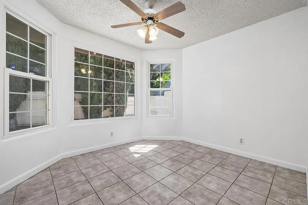 5 bed, 1700 sqft, $4,300 — Photo 4