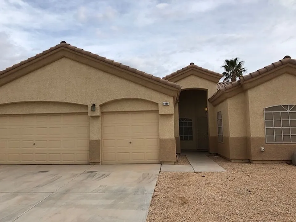 8960 Tumbling Pebble Way