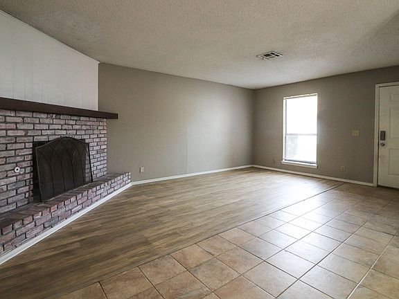 5th image of 4809 S Gum Ave