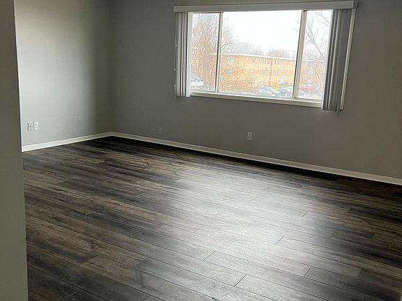 3rd image of 120 S 14th St APT D