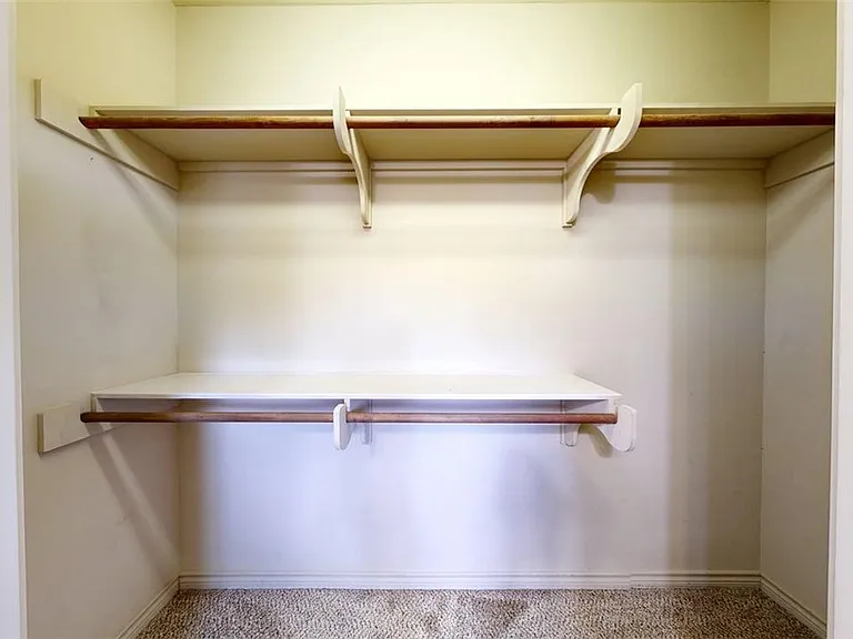 332 Forest Dr — Photo 35