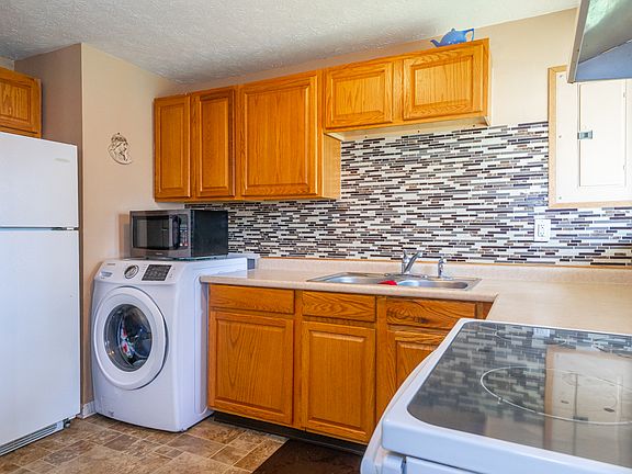 5th image of 5415 Mariner Dr