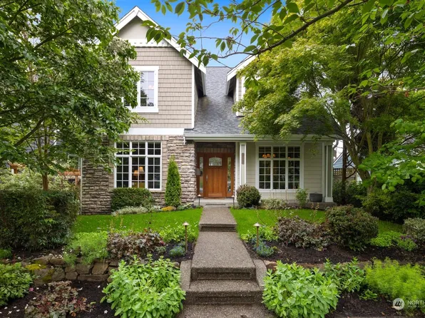 6041 44th Avenue SW, Seattle, WA 98136