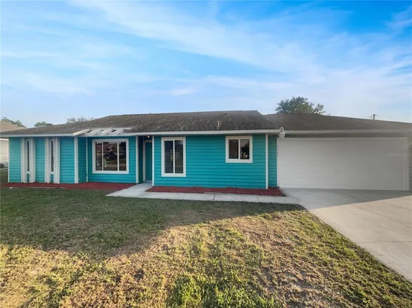 3321 Crimson Ln, Deltona, FL 32738