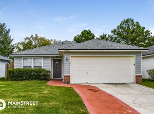 3409 W International Village Dr, Jacksonville, FL 32277