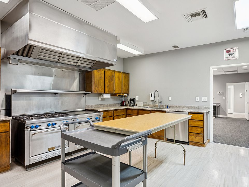 Community Kitchen