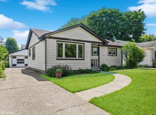 333 Brice Ave, Mundelein, IL