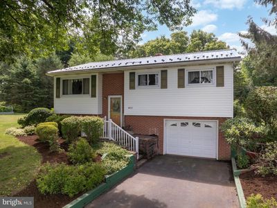 4822 W Whitehall Rd, Pennsylvania Furnace, PA, 16865